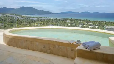 ANA MANDARA CAM RANH