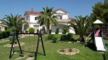 Anagenessis Village Hotel