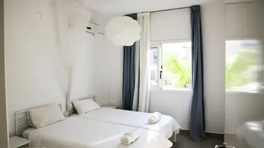 Anais Bay Apartments (Louma)