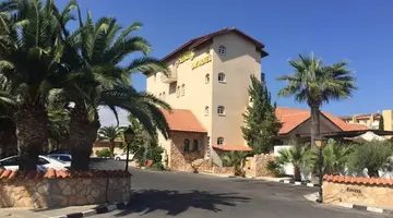 ANAIS BAY HOTEL APARTMENTS