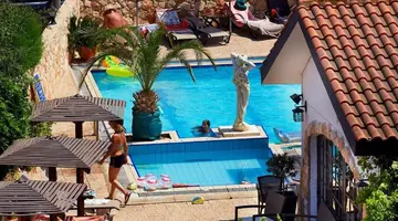 ANAIS BAY HOTEL