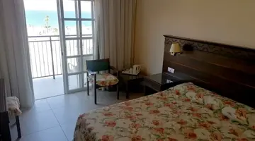 Anais Bay Hotel