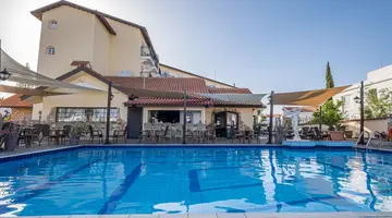 Anais Bay Hotel