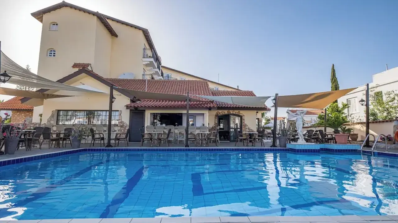 Anais Bay Hotel