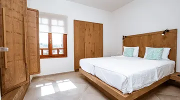 Anais Collection Hotel & Suites