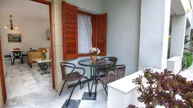 ANAIS COLLECTION HOTEL & SUITES