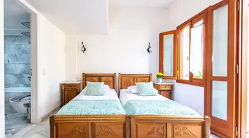 Anais Collection Hotel & Suites