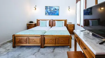 ANAIS COLLECTION HOTEL & SUITES