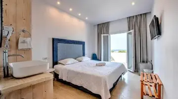 Anamar Santorini