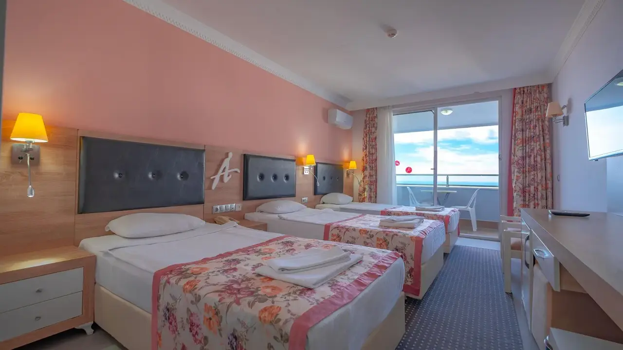 Ananas Hotel