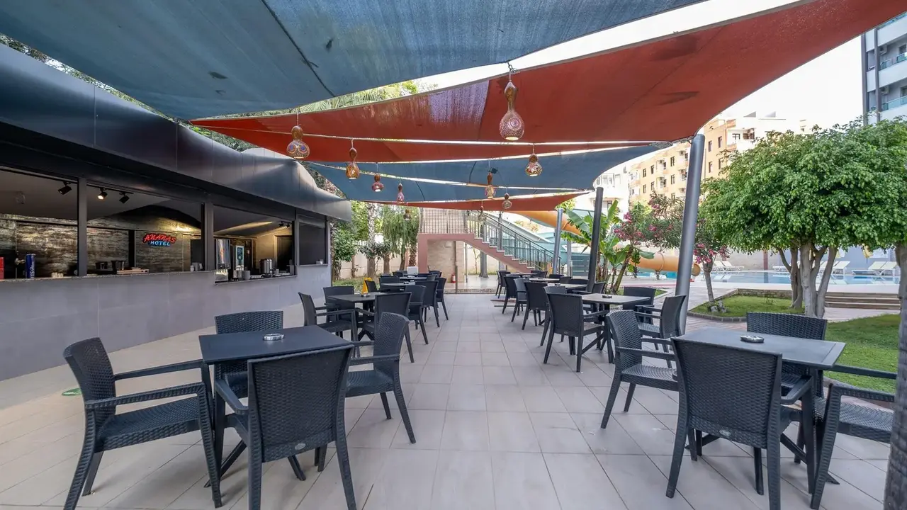 Ananas Hotel