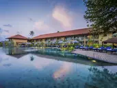 Anantara Kalutara Resort
