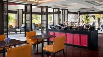 Anantara Riverside Bangkok Resort