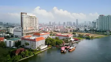 Anantara Riverside Bangkok Resort
