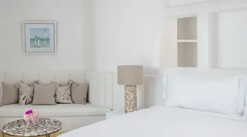 Anantara Santorini Abu Dhabi Retreat