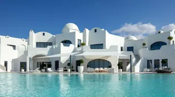 Anantara Santorini Abu Dhabi Retreat