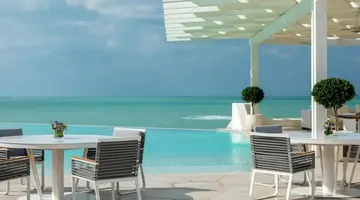 Anantara Santorini Abu Dhabi Retreat
