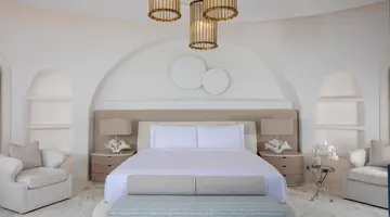Anantara Santorini Abu Dhabi Retreat