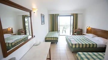 ANASTASIA HOTEL HER