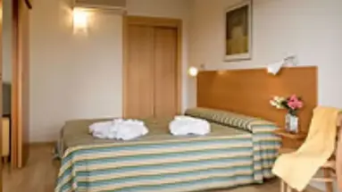 Ancora Salou Apartments