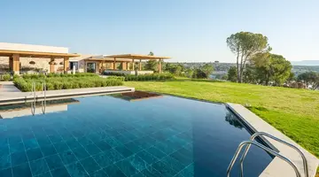 ANDA BARUT COLLECTION