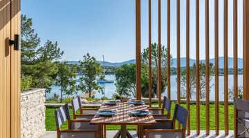 ANDA BARUT COLLECTION