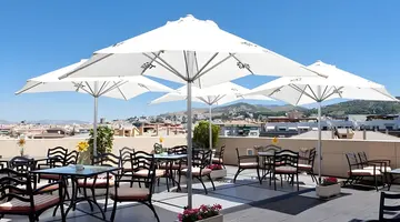 Andalucia Center