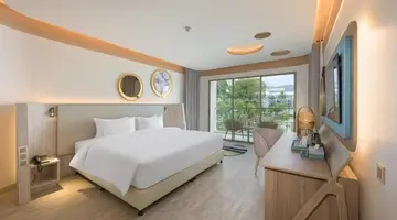 Andaman Embrace Patong
