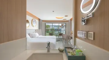 ANDAMAN EMBRACE PATONG