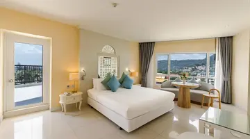 Andaman Embrace Patong