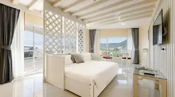ANDAMAN EMBRACE PATONG