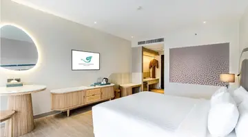 Andaman Embrace Patong