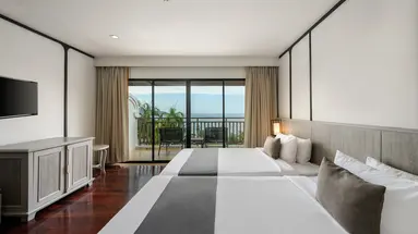 ANDAMANTRA RESORT & VILLA, PHUKET (ex. Centara Blue Marine)