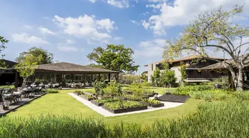 ANDAZ PATTAYA JOMTIEN BEACH