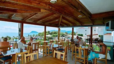 ANDREOLAS BEACH HOTEL