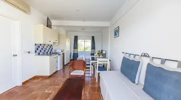 Andreotis Apartments