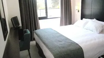 Anemi Hotel & Suites