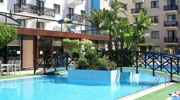 Anemi Hotel & Suites