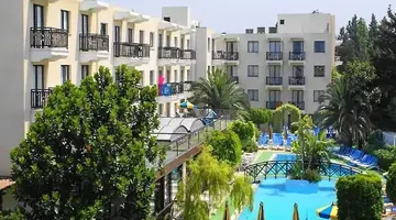 Anemi Hotel &amp Suites