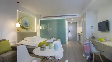 Anemi Hotel and Suites