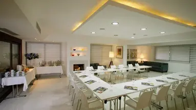 Anemi Hotel and Suites