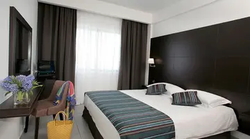 Anemi Hotel and Suites