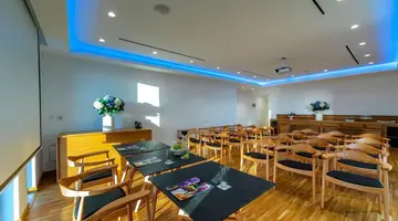 Anemi Hotel and Suites