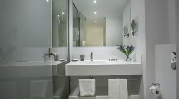 Anemi Hotel and Suites