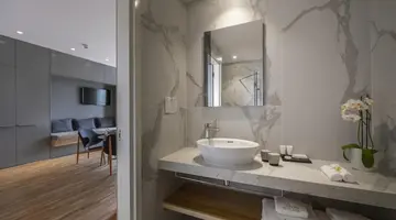 Anemi Hotel and Suites