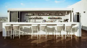 Anemi Hotel & Suites