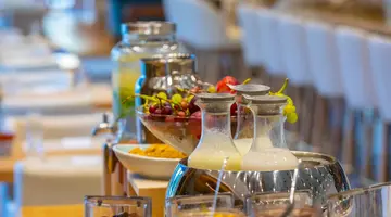 ANEMI HOTEL & SUITES