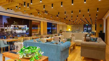 ANEMI HOTEL & SUITES
