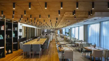 Anemi Hotel & Suites