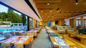 Anemi Hotel & Suites